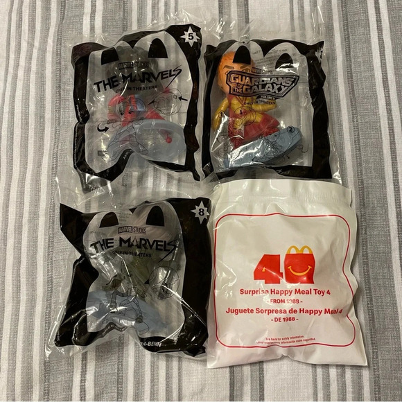 MCDONALD'S x MARVEL Bundle‎ Happy Meal Toys - Picture 1 of 3